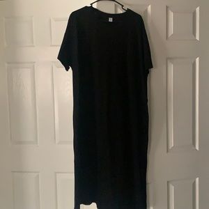 Black midi dress slit on both side loose fit